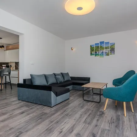 Family Friendly House With A Swimming Pool - Lozice, - 23513 Prázdninový dům Vir